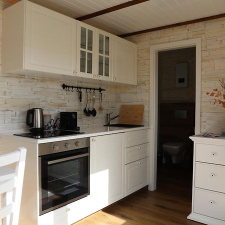 בארת' Ostsee Tiny Haus מראה חיצוני תמונה